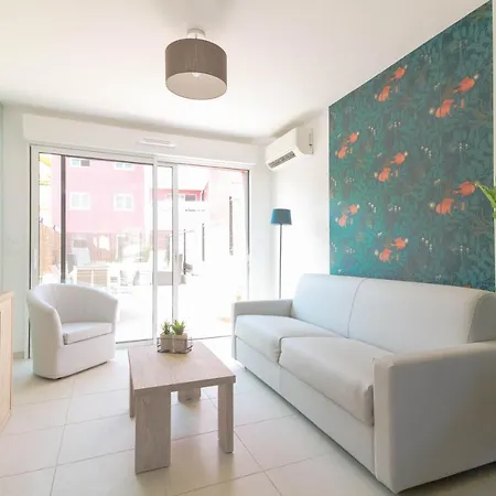 Select'so - Le Poseidon - Mazet En Duplex - Prestations De Qualite & Services Hoteliers - Pos-d Bormes-les-Mimosas